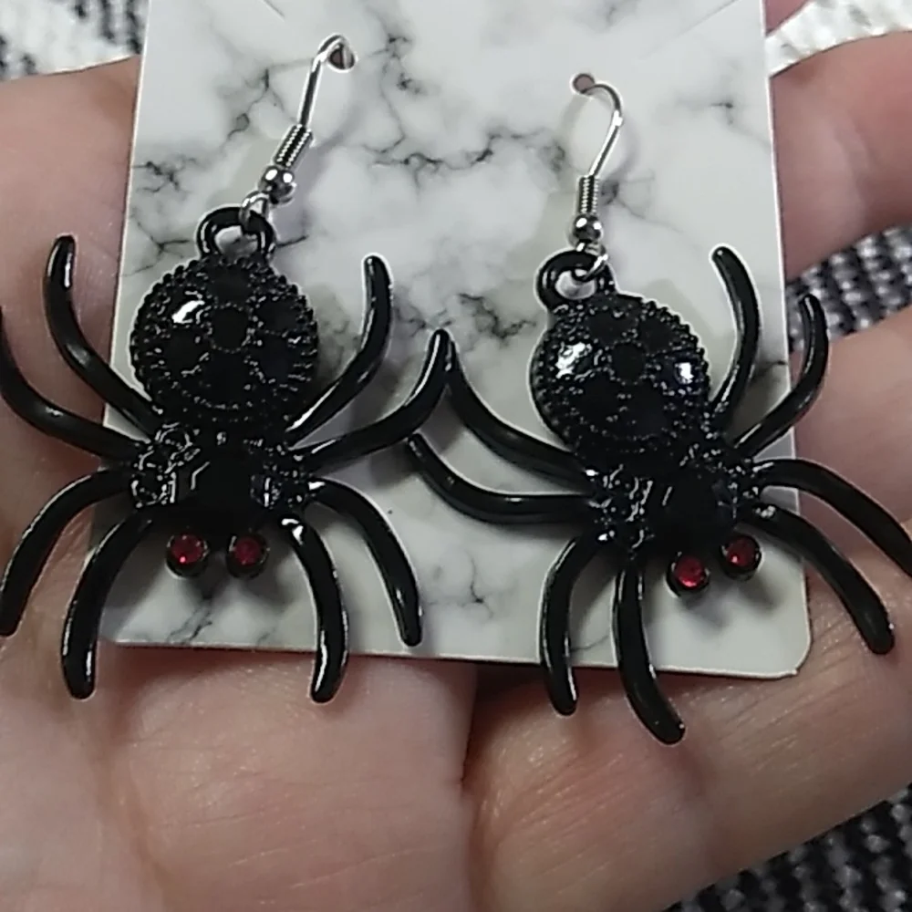 Black Widow Spider Metal, Enamal and Rhinestones Halloween Earrings